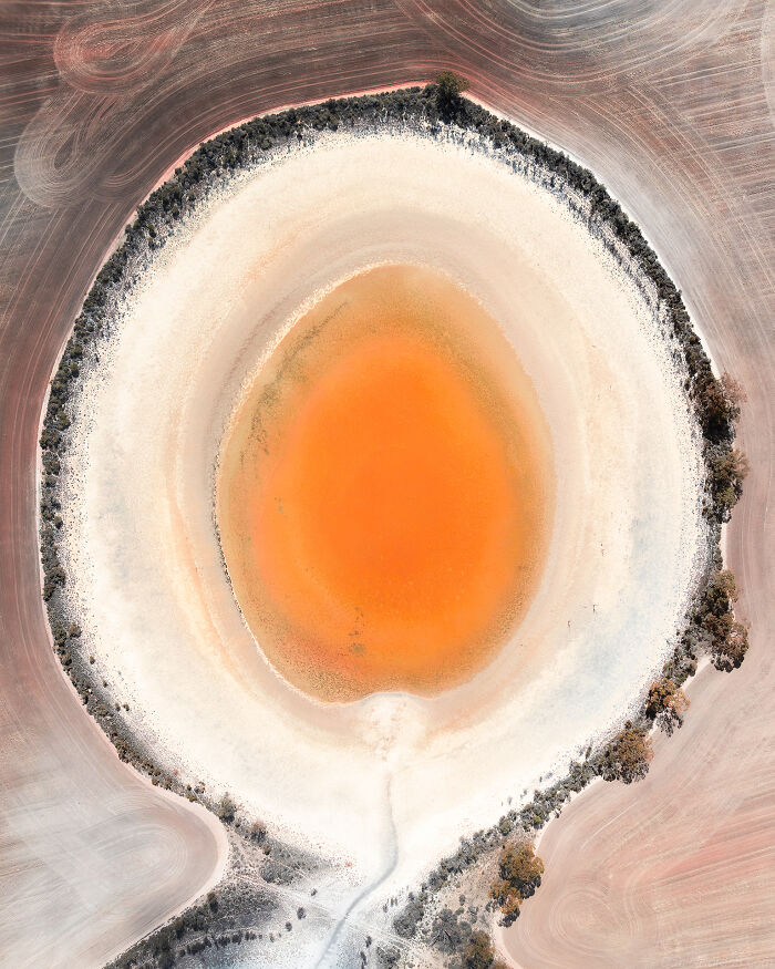 This Photographer Chartered Open Door Airplane To Capture The Colors Of Australia (80 Pics)