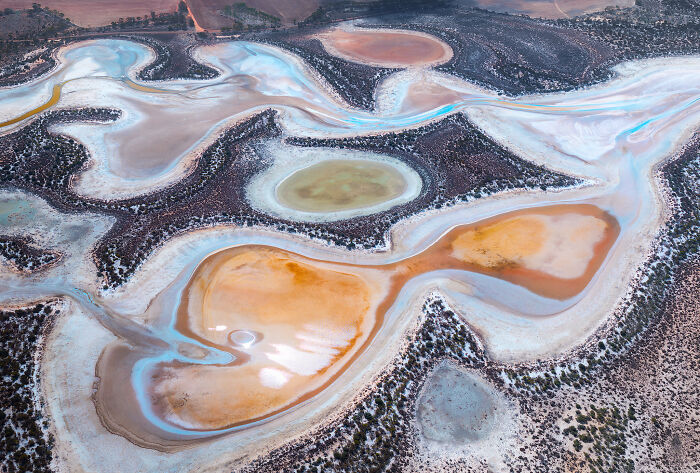 This Photographer Chartered Open Door Airplane To Capture The Colors Of Australia (80 Pics)