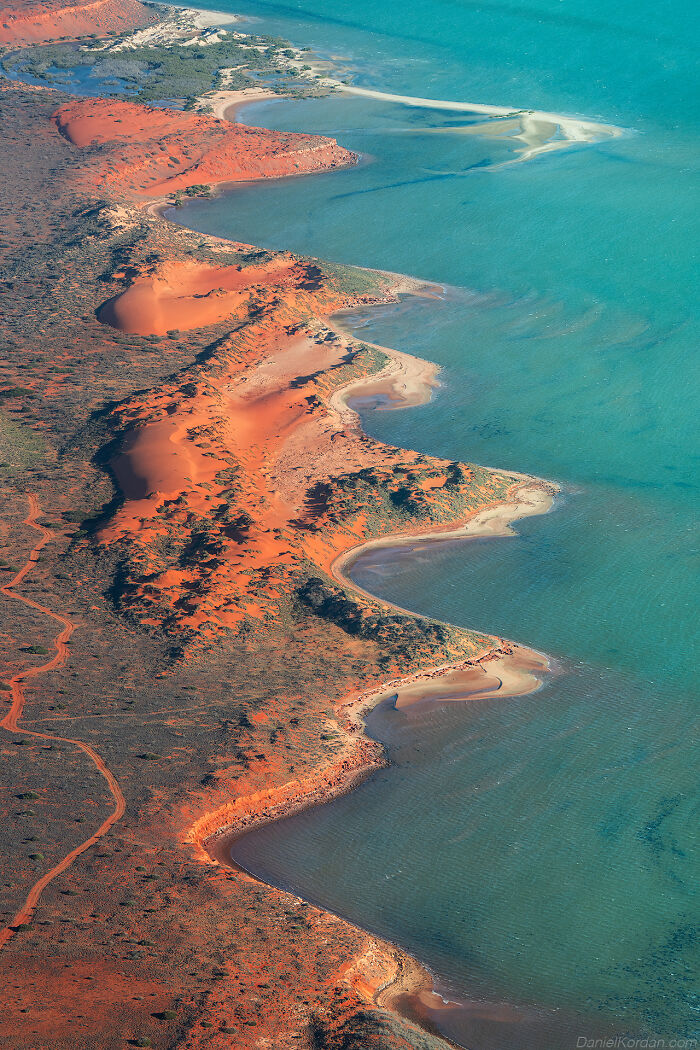 This Photographer Chartered Open Door Airplane To Capture The Colors Of Australia (80 Pics)