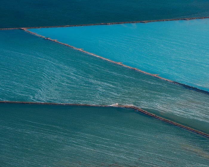 This Photographer Chartered Open Door Airplane To Capture The Colors Of Australia (80 Pics)