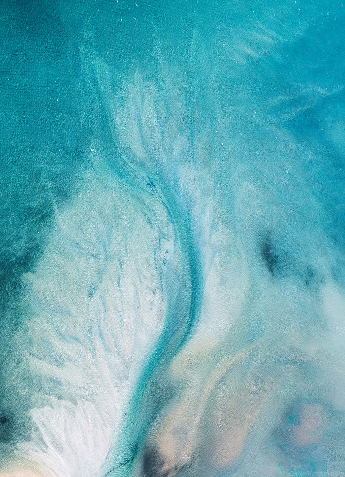 This Photographer Chartered Open Door Airplane To Capture The Colors Of Australia (80 Pics)