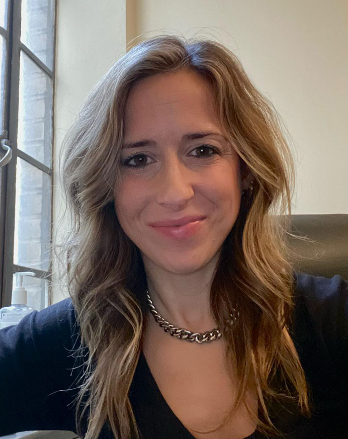 Ex-Wife Of Ultra-Religious Hasidic Husband Reveals Strict Rules She Had To Follow During Intimacy Ex-Wife Of Ultra-Religious Hasidic Husband Reveals Strict Rules She Had To Follow During Intimacy