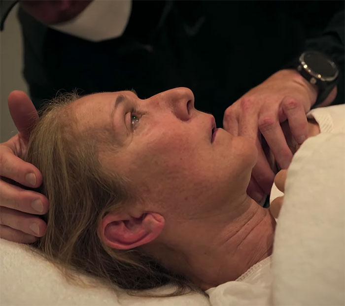 C&eacute;line Dion Left &ldquo;Embarrassed&rdquo; After Suffering &ldquo;Horrific&rdquo; Seizure On Camera