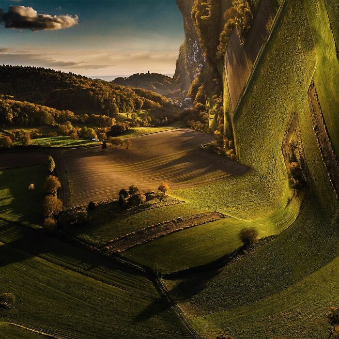 Jati Putra Pratama: Crafting Surreal Landscapes That Defy Reality (New Pics)