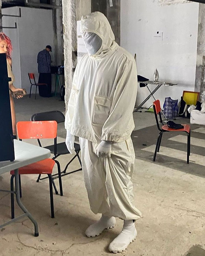 &ldquo;Kanye Gets Off By Publicly Humiliating [Her]:&rdquo; Internet Asks Bianca Censori To &ldquo;Wise Up And Walk Away&rdquo;