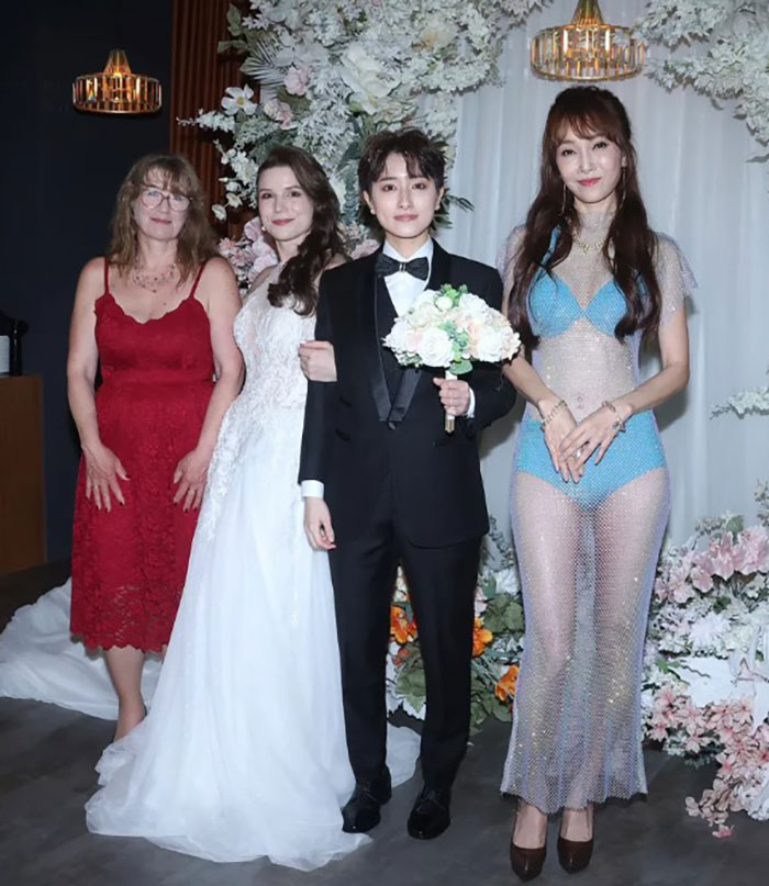 &ldquo;Self-Absorbed&rdquo; Mother-In-Law Slammed For Wearing Bikini To Daughter&rsquo;s Wedding