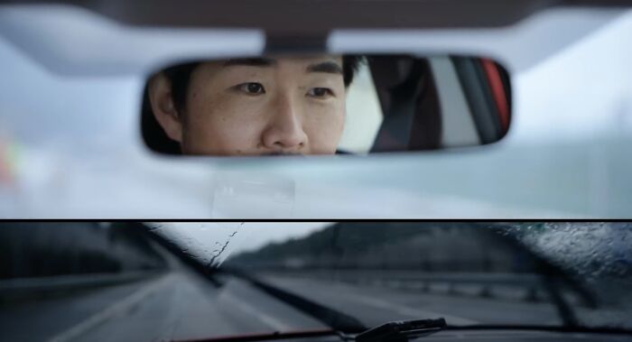 Yasushi From Japan Made A One-Of-A-Kind Marriage Proposal That Gained The Guinness World Record