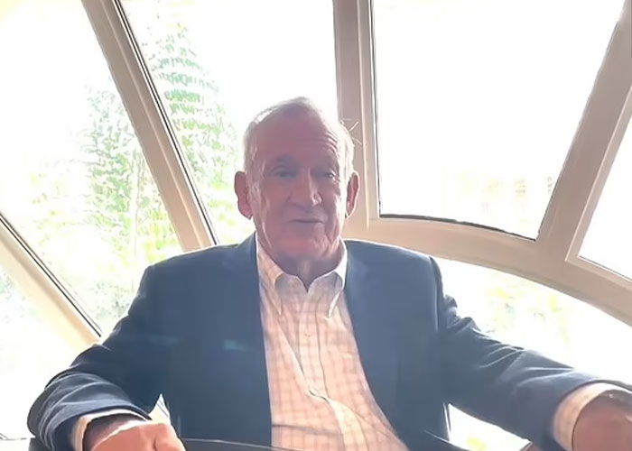 JonBen&eacute;t Ramsey&rsquo;s Father, 80, Claims Cop Said Police Are &ldquo;Just Waiting&rdquo; For Him To Pass Away