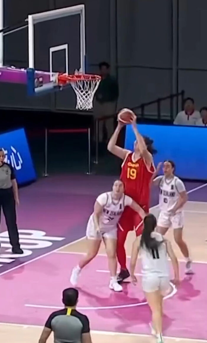 Teenage Prodigy Takes Basketball World By Storm, Towering Over All Other Players At 7-Foot-3