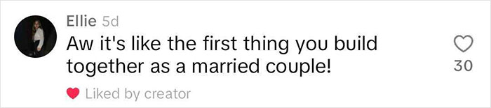 “Nothing Weird About It”: Bride Makes Her Own Wedding Cake The Morning Of The Ceremony “Nothing Weird About It”: Bride Makes Her Own Wedding Cake The Morning Of The Ceremony