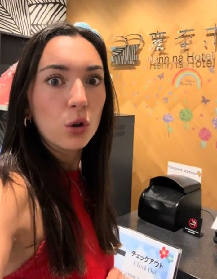 Tourist Documents Struggle To Check In After Robots Don&rsquo;t Seem To Speak English