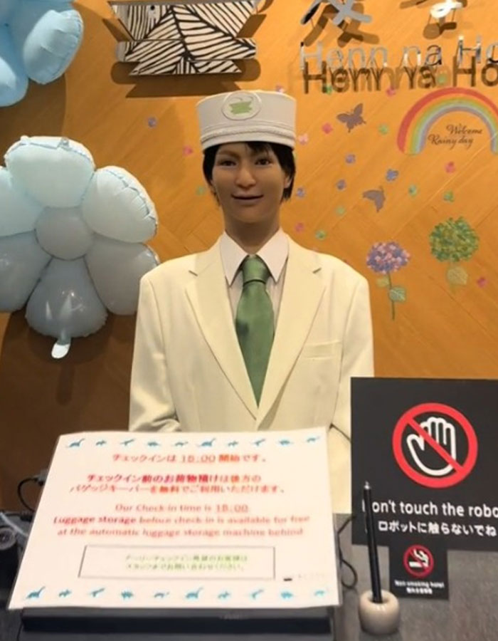 Tourist Documents Struggle To Check In After Robots Don&rsquo;t Seem To Speak English