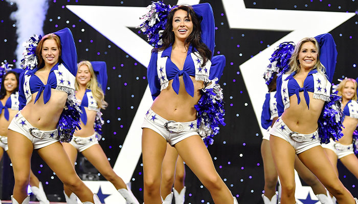 &ldquo;America&rsquo;s Sweethearts&rdquo; Sparks Outrage After Dallas Cowboys Cheerleaders Salaries Are Revealed