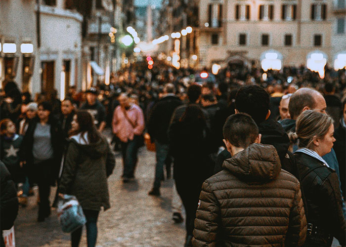 “A/C Won’t Kill You”: 39 Things Americans Take For Granted That Europeans Should Learn From