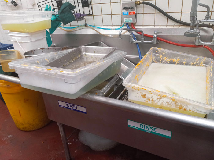 My 2 Coworkers Left 45 Minutes Early On A Holiday Weekend, Leaving Me With All These Dishes