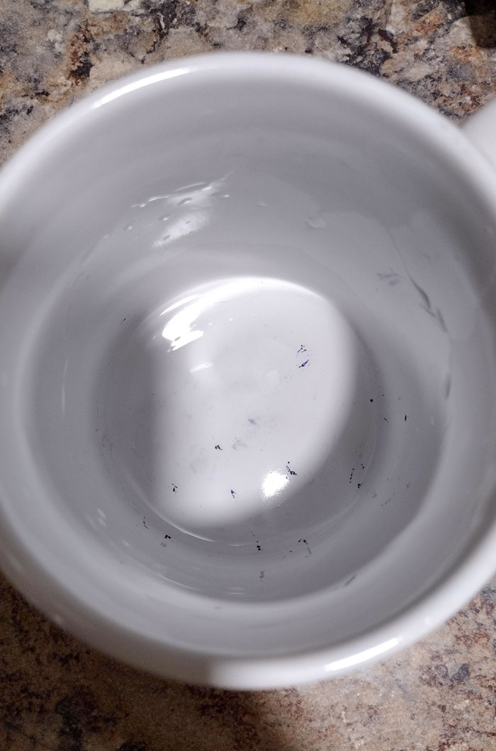 Coworkers Used My Mug As A Pen Holder In My Absence