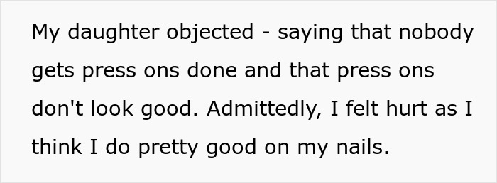 Woman Expects Daughter To Get Cheap Press-On Nails Over Acrylic Ones, Netizens Bash Her Woman Expects Daughter To Get Cheap Press-On Nails Over Acrylic Ones, Netizens Bash Her