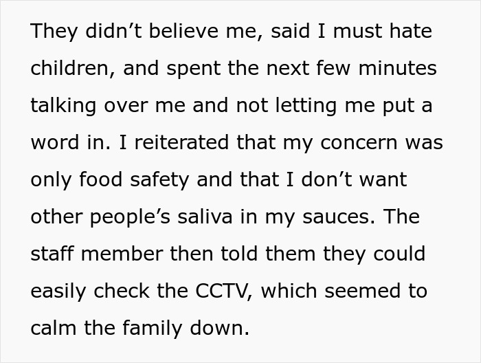 Person Earns Random Fam’s Anger By Reporting Their Kid To Costco Staff For Licking All The Sauces Person Earns Random Fam’s Anger By Reporting Their Kid To Costco Staff For Licking All The Sauces