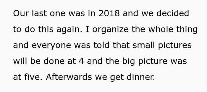 DIL Misses Being In Family Pic While In Bathroom, Husband Doesn't Speak Up Despite Mom Asking Twice