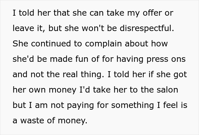 Woman Expects Daughter To Get Cheap Press-On Nails Over Acrylic Ones, Netizens Bash Her Woman Expects Daughter To Get Cheap Press-On Nails Over Acrylic Ones, Netizens Bash Her