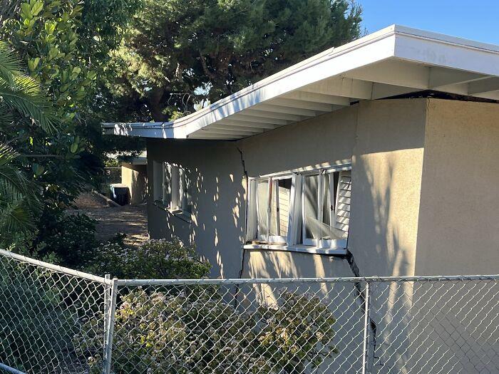 Best-Dangerous-Structure-Fails-Pics