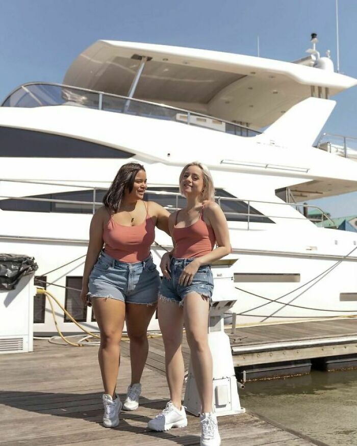 Best-Two-Friends-Same-Clothes-All-Times