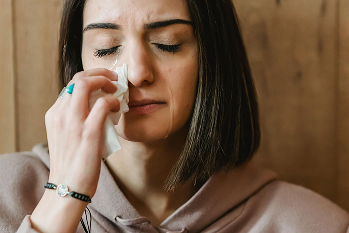 Woman&rsquo;s Bathroom Break-In Leaves Her In Tears, Man Asks If He Overreacted