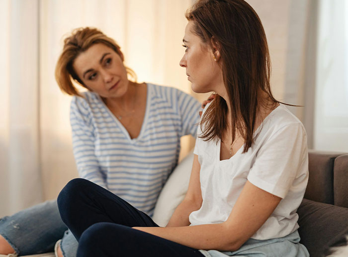 Guy Freaks Out Over GF&rsquo;s Gross Conversation With Her Mom, Regrets It But She&rsquo;s Not Having It