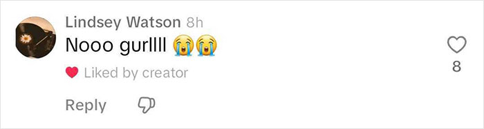 “It’s The Ugliest Thing I’ve Ever Seen”: Bride Left Devastated After Being “Scammed” Over Bouquet “It’s The Ugliest Thing I’ve Ever Seen”: Bride Left Devastated After Being “Scammed” Over Bouquet