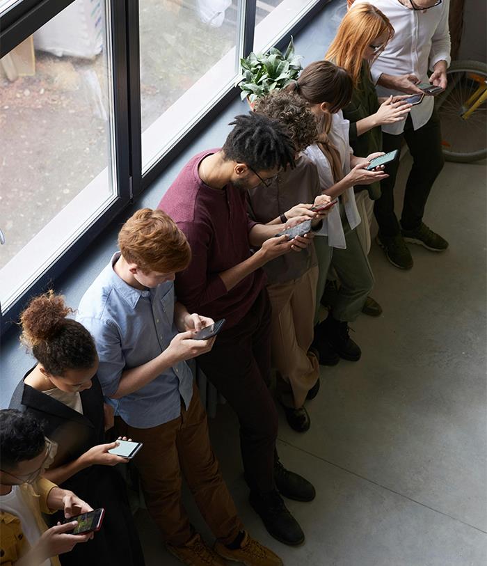 21 Tendencias de las generaciones más jóvenes que los mayores no pueden comprender