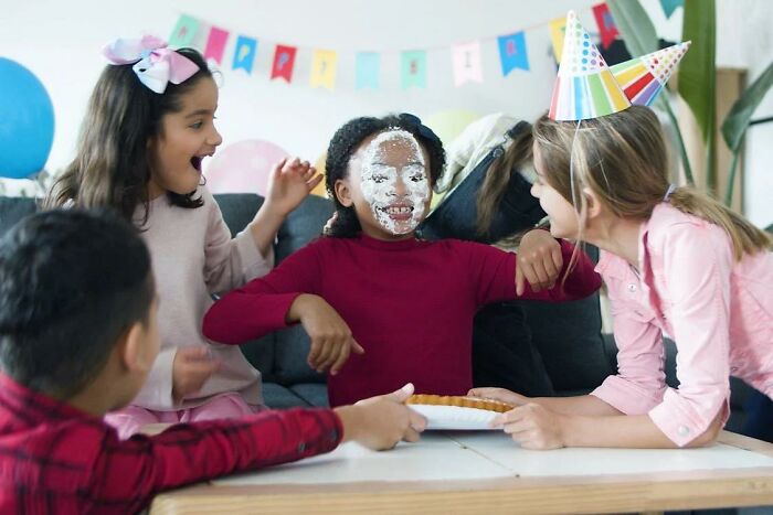 21 Tendencias de las generaciones más jóvenes que los mayores no pueden comprender