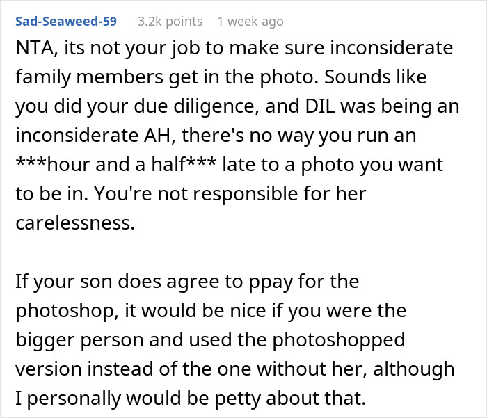 DIL Misses Being In Family Pic While In Bathroom, Husband Doesn't Speak Up Despite Mom Asking Twice