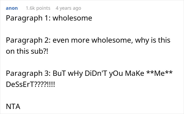 Teen Shows Off His GF’s Scrap Book Of 100 Desserts He Baked For Her, Family Is Furious Teen Shows Off His GF’s Scrap Book Of 100 Desserts He Baked For Her, Family Is Furious