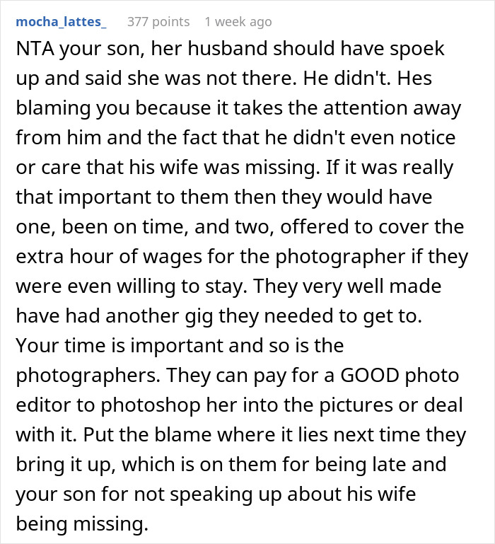 DIL Misses Being In Family Pic While In Bathroom, Husband Doesn't Speak Up Despite Mom Asking Twice