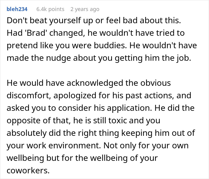 Person Has No Mercy On School Bully 15 Years Later When He Comes For A Job Interview Person Has No Mercy On School Bully 15 Years Later When He Comes For A Job Interview