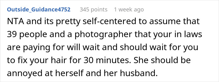 DIL Misses Being In Family Pic While In Bathroom, Husband Doesn't Speak Up Despite Mom Asking Twice