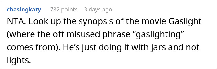Woman Decides On Divorce After Suffering Husband's Lid Quirk For 5 Years