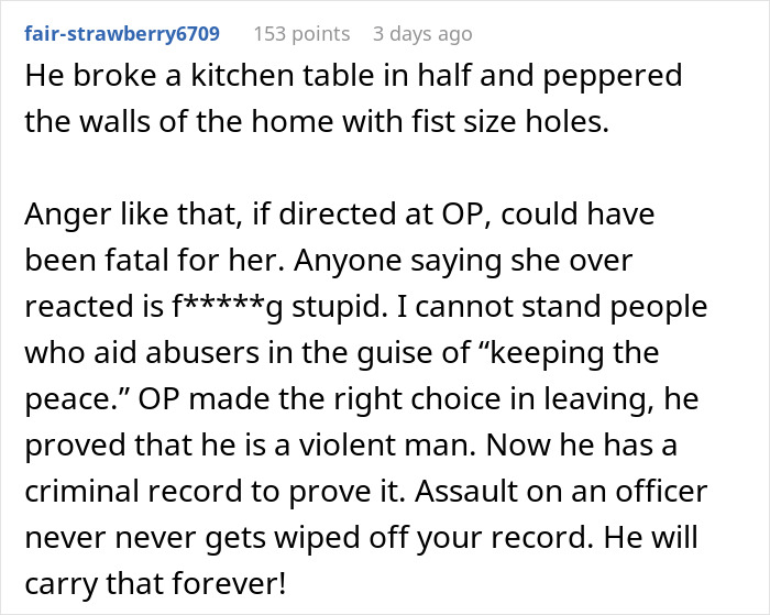 Woman Has Enough Of Her Husband When He Asks Her To Wear A Tracker While He’s Gone, Plans An Escape Woman Has Enough Of Her Husband When He Asks Her To Wear A Tracker While He’s Gone, Plans An Escape