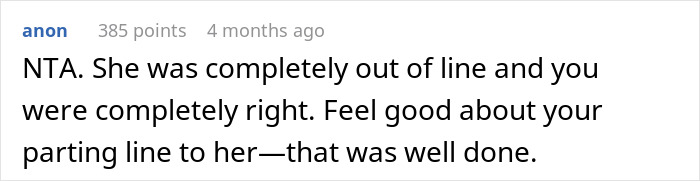 Entitled Woman Scolds Student For Making Elderly Couple Get Up To Get Into Her Seat, Drama Ensues Entitled Woman Scolds Student For Making Elderly Couple Get Up To Get Into Her Seat, Drama Ensues