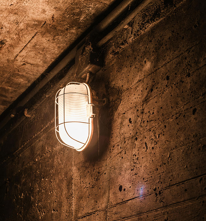 29 Airbnb Horror Stories That Are Pretty Scary