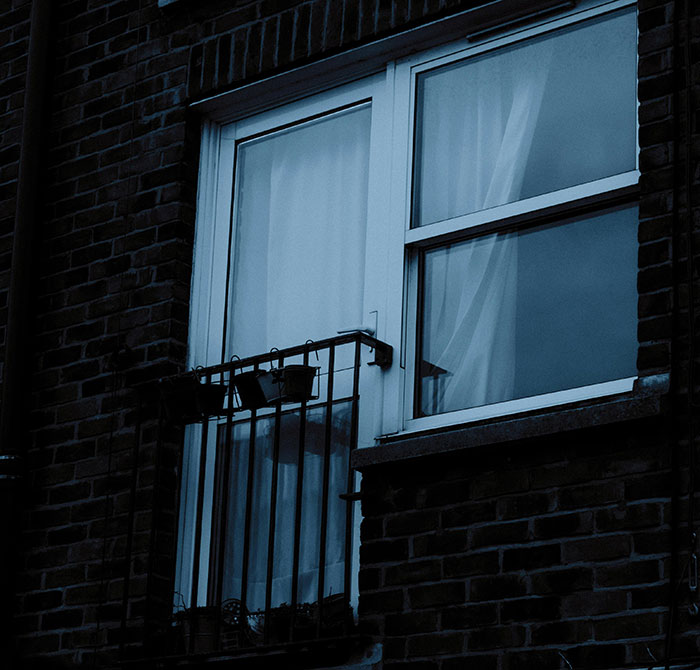 29 Airbnb Horror Stories That Are Pretty Scary