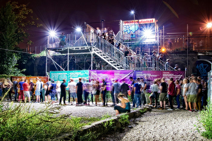 45 Times Dumb Folks Pushed People To Their Limit With Their Questions