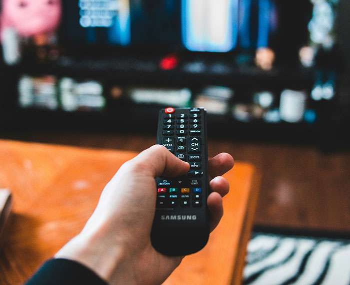 21 Empleados del servicio técnico informático compartiendo los trabajos más raros que han hecho