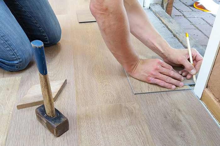 “He Says I’m Doing It Wrong”: Flooring Expert Maliciously Complies With Delulu Client “He Says I’m Doing It Wrong”: Flooring Expert Maliciously Complies With Delulu Client