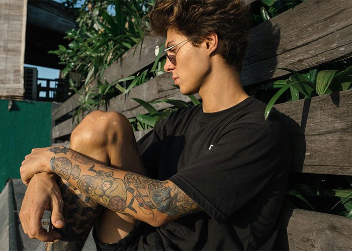 Worker Refuses To Accept Lower Pay For Finishing Work Faster, Tests Corporate Policy