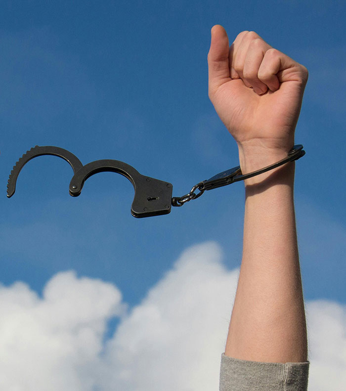 Woman To Be Freed After Spending 43 Years In Prison As Police Officer Uncovered The Real Culprit