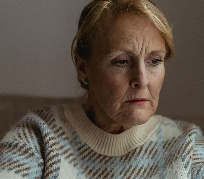 50 Hard Truths People Learned Later In Life That They Believe They Should've Been Told About Earlier