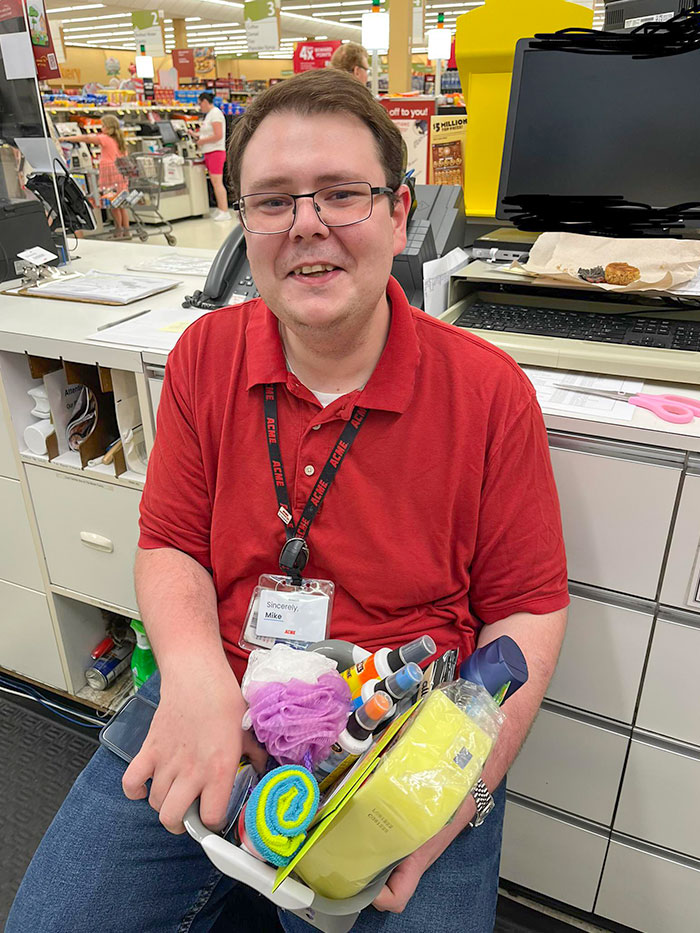 4 años sobrio. Mis compañeros me han regalado cosas "limpias"