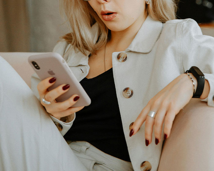 &ldquo;To The Girl Engaged To My Husband&rdquo;: Woman&rsquo;s Heartbreaking Letter Goes Viral