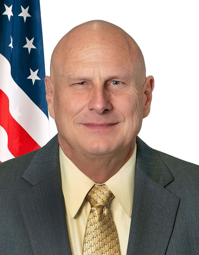 Florida Mayor Explosively Resigns By Emailing Entire Town To Expose Government Secrets